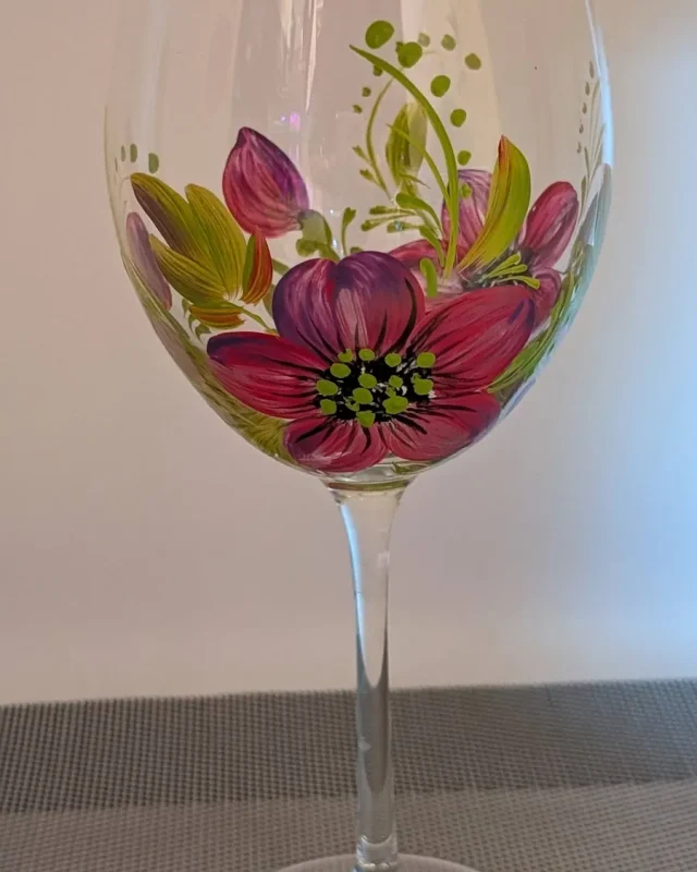 Magenta flower wine glass