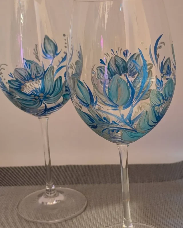 Turquoise floral wine glasses